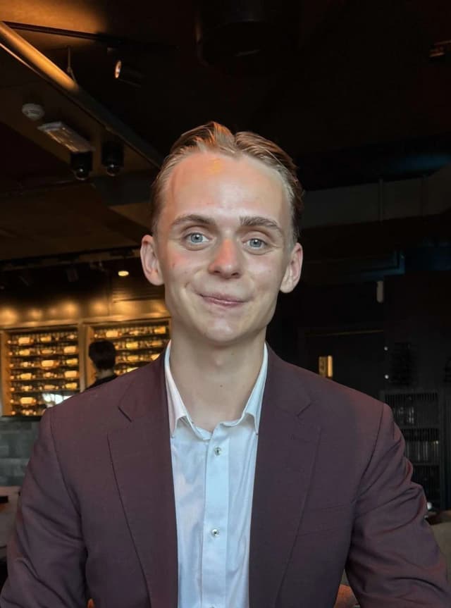 Tobias Hammer - Full-Stack Developer